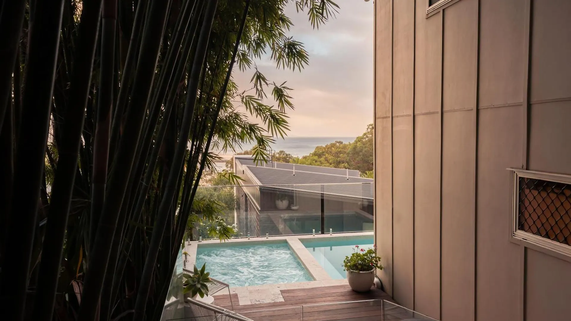Villa The Currumbin Treehouse - Sauna Icebath Floattank Pool Gold Coast